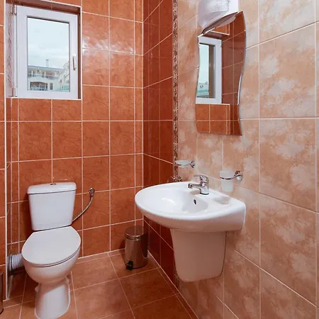 מלון דירות Complex Moskoyani 4*