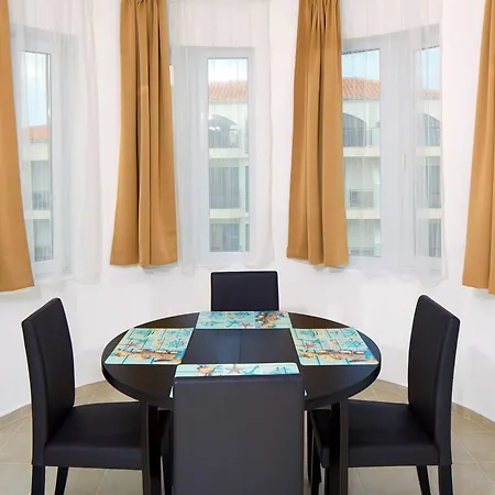 מלון דירות Complex Moskoyani