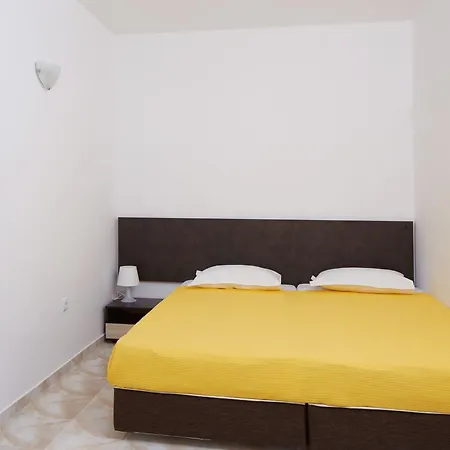 Complex Moskoyani מלון דירות 4*