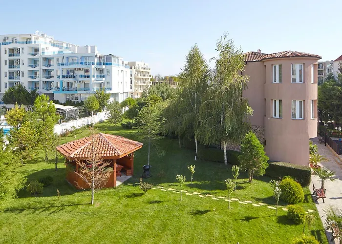 Hotel apartamentowy Complex Moskoyani 4*