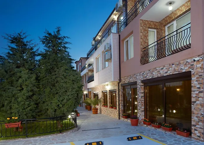 Complex Moskoyani 4*